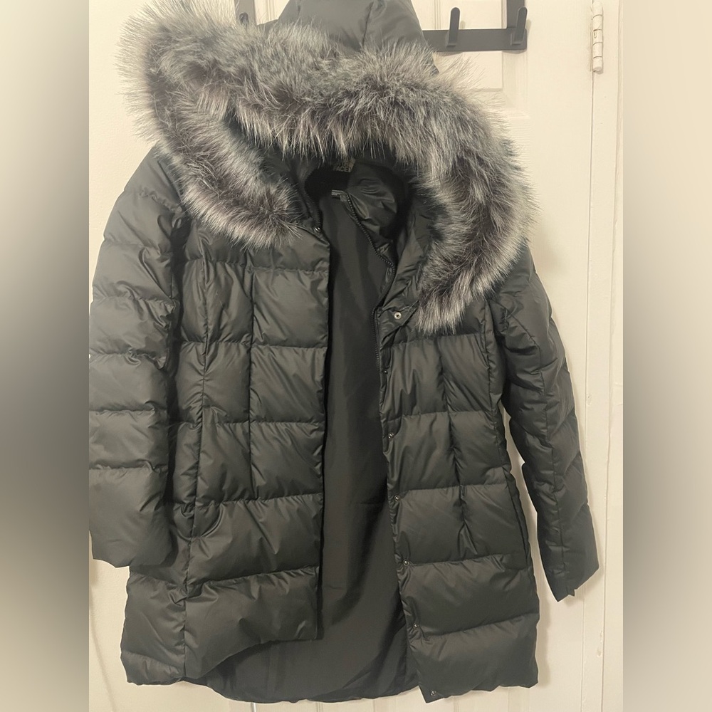 New Never Worn Large Black North Face Faux Fur Hood Mid-Thigh Puffer Coat